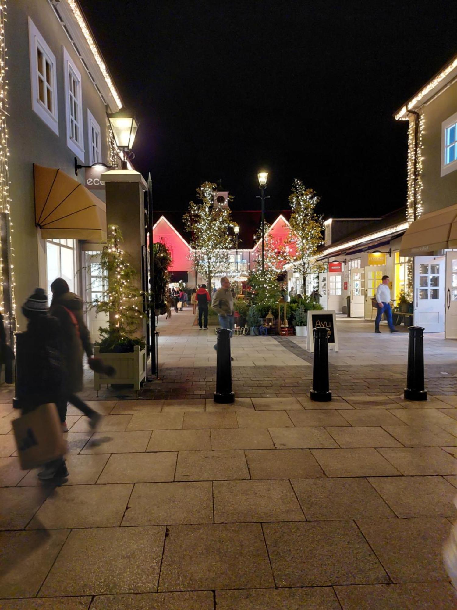 The Veterinary @ Kildare Village Exterior photo